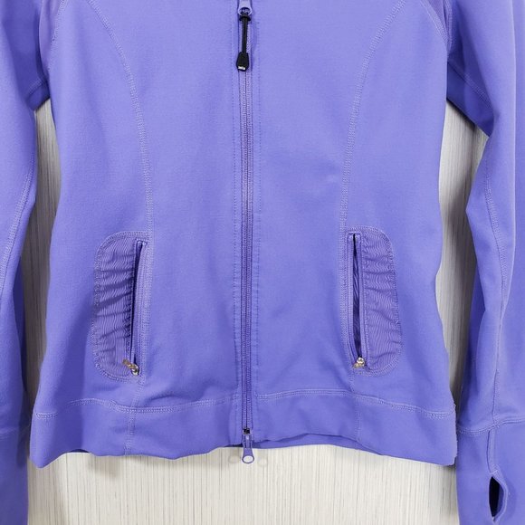 Zella Zippered fleecy jacket with mesh shoulder details - Picture 2 of 15